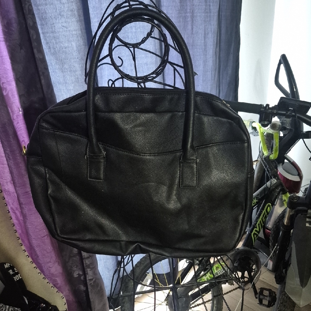Men's Black Leather Bag